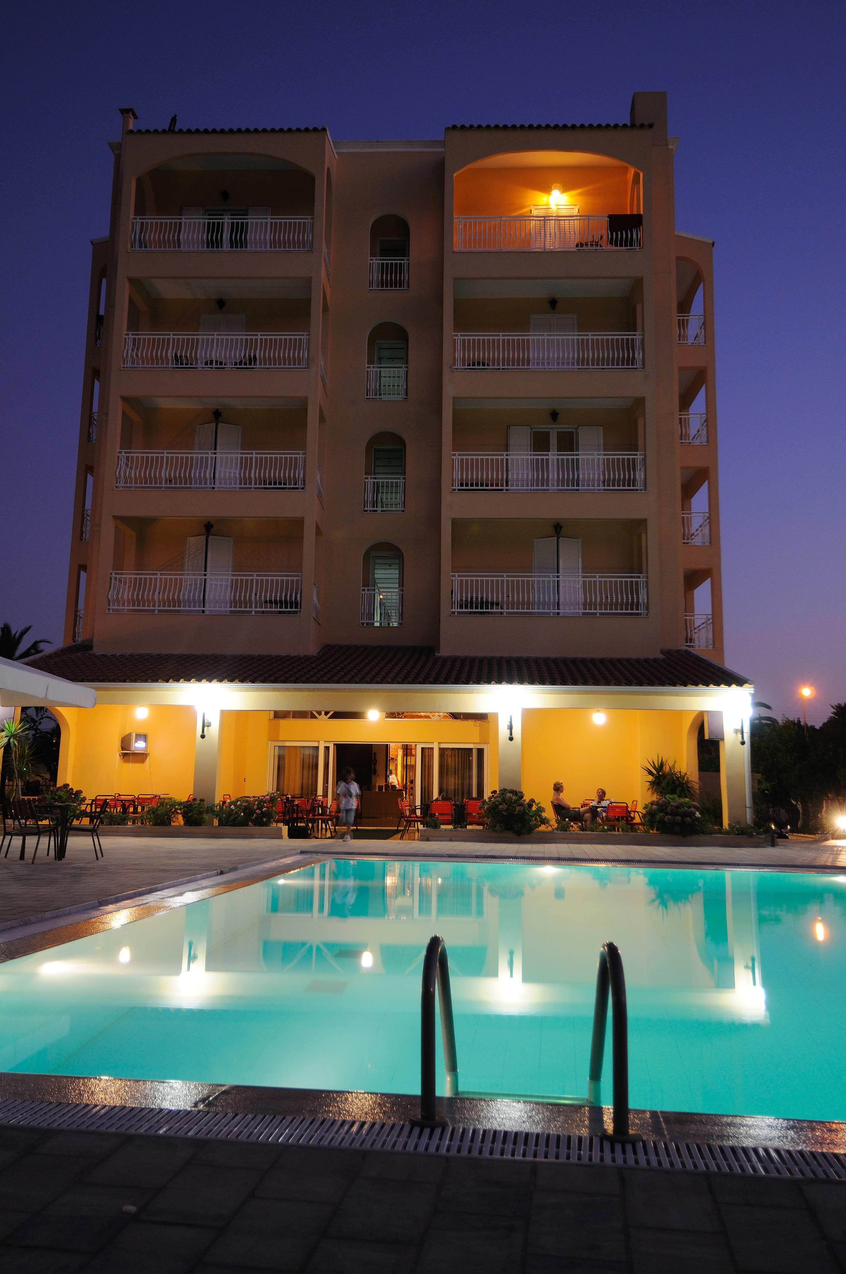 Sunset Hotel Potamos  Exterior photo